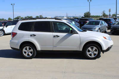 2011 Subaru Forester, $9995. Photo 4