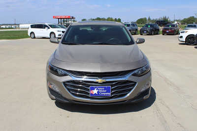 2023 Chevrolet Malibu, $19995. Photo 2