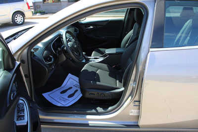 2023 Chevrolet Malibu, $19995. Photo 9