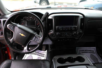2015 Chevrolet 1500 Crew Cab, $24995. Photo 12