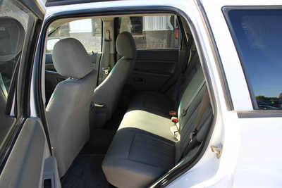 2005 Jeep Grand Cherokee, $2995. Photo 10