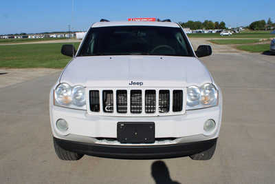 2005 Jeep Grand Cherokee, $2995. Photo 2