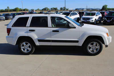 2005 Jeep Grand Cherokee, $2995. Photo 4
