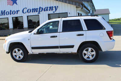 2005 Jeep Grand Cherokee, $2995. Photo 8