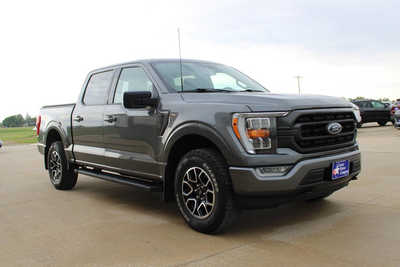 2021 Ford F150 Crew Cab, $37995. Photo 3