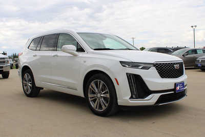 2023 Cadillac XT6, $39995. Photo 3