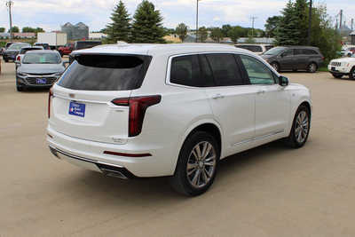 2023 Cadillac XT6, $39995. Photo 5