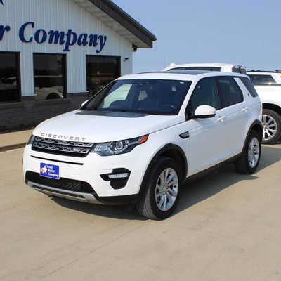 2016 Land Rover Discovery, $14995. Photo 1