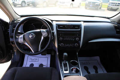 2013 Nissan Altima, $6995. Photo 12