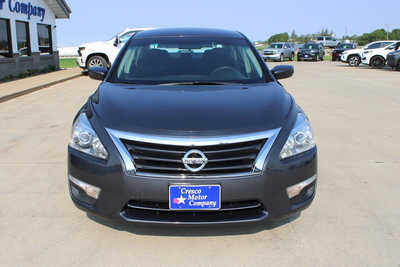 2013 Nissan Altima, $6995. Photo 2