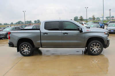 2020 Chevrolet 1500 Crew Cab, $36995. Photo 4