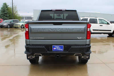 2020 Chevrolet 1500 Crew Cab, $36995. Photo 6