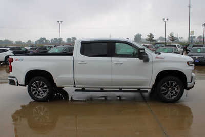 2020 Chevrolet 1500 Crew Cab, $39995. Photo 4