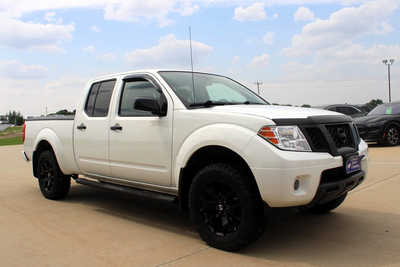 2019 Nissan Frontier, $24995. Photo 3
