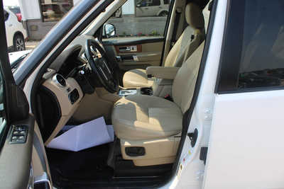 2016 Land Rover LR4, $18995. Photo 9