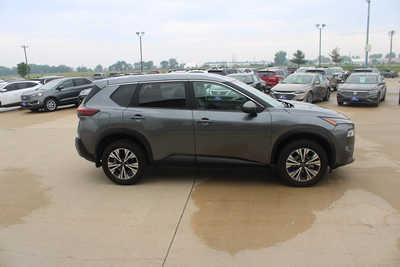 2023 Nissan Rogue, $26995. Photo 4