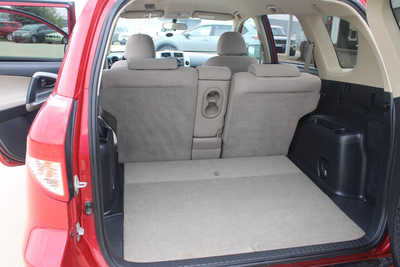 2008 Toyota RAV4, $3200. Photo 11