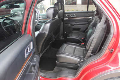 2016 Ford Explorer, $12995. Photo 10
