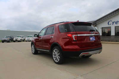 2016 Ford Explorer, $12995. Photo 7
