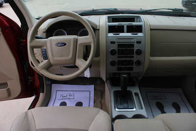 2008 Ford Escape, $3995. Photo 11