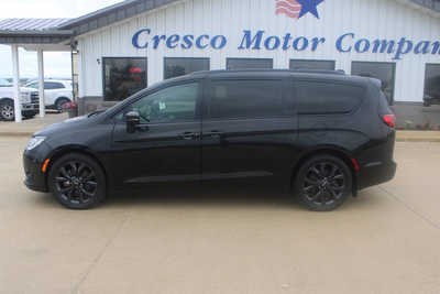 2019 Chrysler Pacifica, $21995. Photo 8