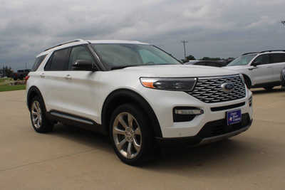 2020 Ford Explorer, $24995. Photo 3