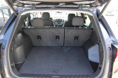 2023 Chevrolet Equinox, $25995. Photo 11