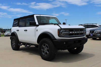 2022 Ford Bronco, $38995. Photo 4