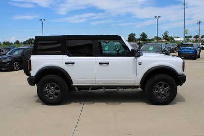 2022 Ford Bronco, $38995. Photo 6