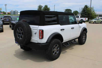 2022 Ford Bronco, $38995. Photo 7