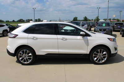 2016 Ford Edge, $15995. Photo 4