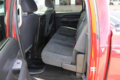 2008 GMC Sierra 1500, $7995. Photo 12