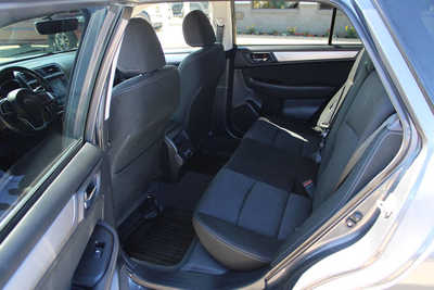 2019 Subaru Outback, $19995. Photo 10