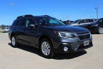2019 Subaru Outback, $19995. Photo 3