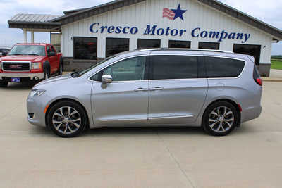 2017 Chrysler Pacifica, $17995. Photo 8