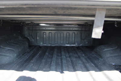 2022 Nissan Frontier, $31995. Photo 10