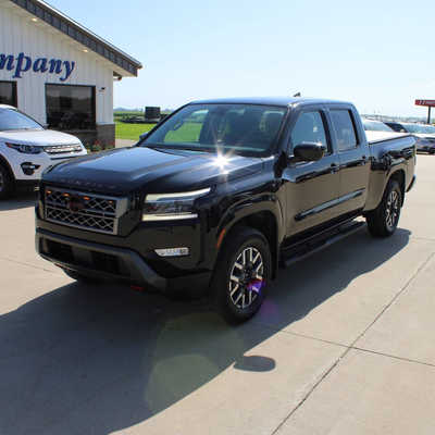2022 Nissan Frontier, $31995. Photo 1