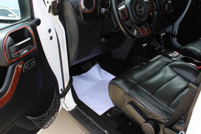 2012 Jeep Wrangler Unlimited, $15995. Photo 12