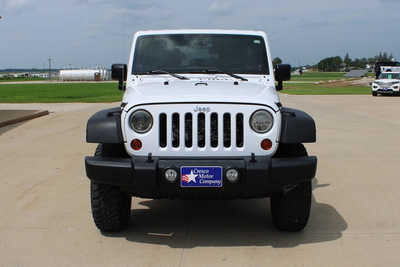 2012 Jeep Wrangler Unlimited, $15995. Photo 2