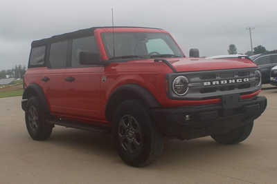2022 Ford Bronco, $35995. Photo 3