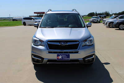 2017 Subaru Forester, $19995. Photo 2
