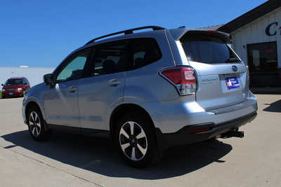 2017 Subaru Forester, $19995. Photo 7