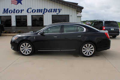 2015 Lincoln MKS, $9995. Photo 8