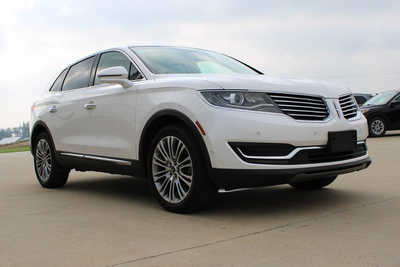 2017 Lincoln MKX, $19995. Photo 3