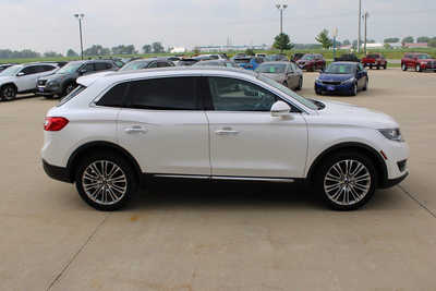 2017 Lincoln MKX, $19995. Photo 4