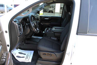 2021 Chevrolet 1500 Crew Cab, $35995. Photo 10