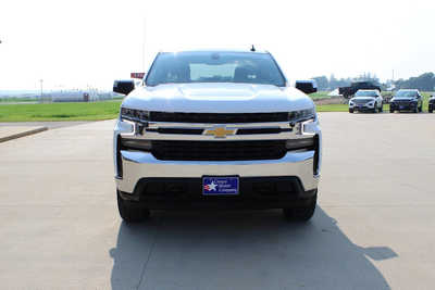 2021 Chevrolet 1500 Crew Cab, $35995. Photo 2
