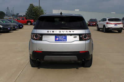 2018 Land Rover Discovery, $16995. Photo 6