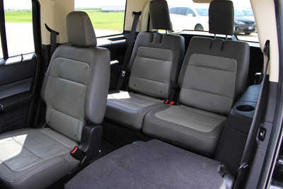 2018 Ford Flex, $13995. Photo 11