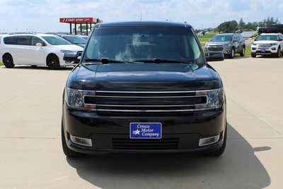 2018 Ford Flex, $13995. Photo 2